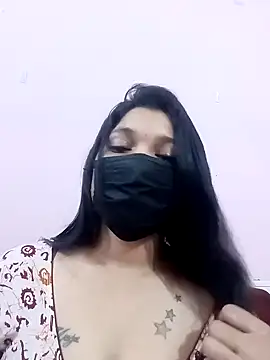 Snapshot of Beauty-khan chatting on 03.22.25 Beauty-khan online show from 03.22.25