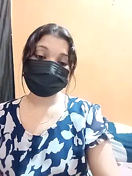 Snapshot of Beauty-khan chatting on 09.25.25 Beauty-khan online show from 09.25.25