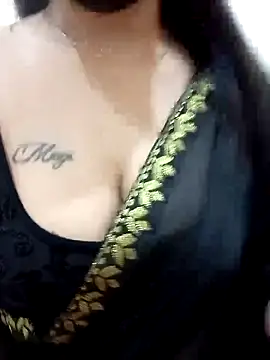 Snapshot of Beauty-khan chatting on 11.07.25 Beauty-khan online show from 11.07.25