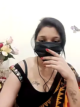 Snapshot of Beauty-khan chatting on 11.14.25 Beauty-khan online show from 11.14.25