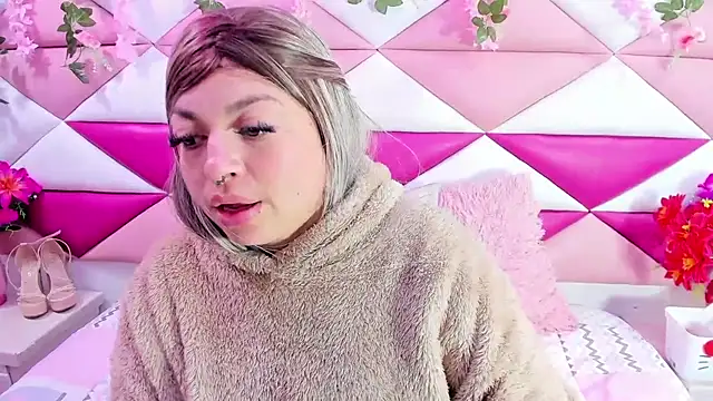 Cocoo Nuth online show from 04.14.26