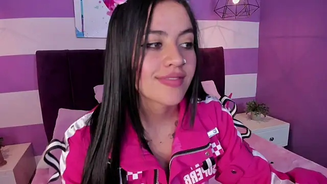 Snapshot of Alli_cooper chatting on 02.06.25 Alli cooper online show from 02.06.25