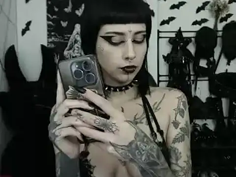 n0sferatus   online show from 04.29.26