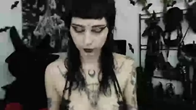 Snapshot of n0sferatus__ chatting on 07.11.26 n0sferatus online show from 07.11.26