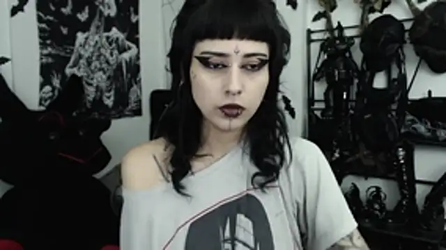 Snapshot of n0sferatus__ chatting on 07.16.26 n0sferatus online show from 07.16.26