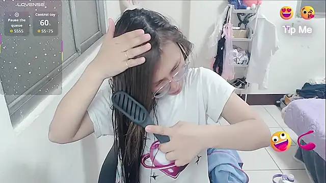 aFanny online show from 04.03.26