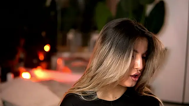 Snapshot of KellyMathews chatting on 02.02.26 KellyMathews online show from 02.02.26