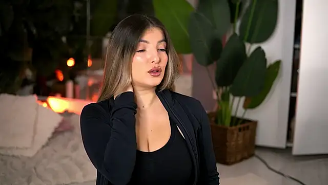 Snapshot of KellyMathews chatting on 02.06.26 KellyMathews online show from 02.06.26