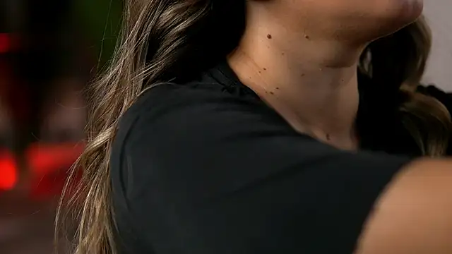 KellyMathews online show from 04.03.26