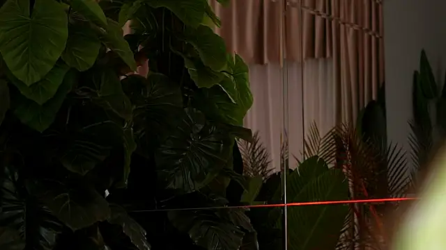 KellyMathews online show from 04.06.26