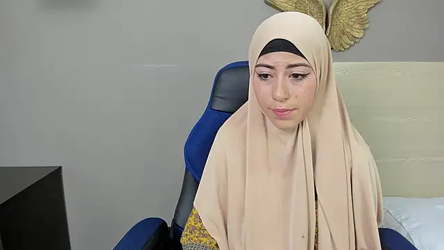 Snapshot of chaymae_nah_ chatting on 12.05.24 chaymae nah online show from 12.05.24