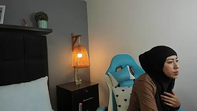 Snapshot of chaymae_nah_ chatting on 03.07.25 chaymae nah online show from 03.07.25