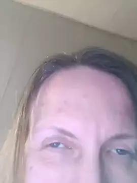 Evelina cute online show from 12.28.24