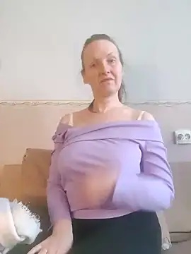 Evelina cute online show from 01.06.25