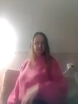 Evelina cute online show from 02.20.25