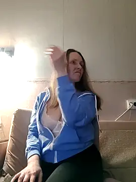 Evelina cute online show from 03.06.25