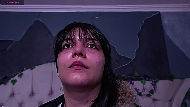 AmberGreyy  online show from 04.05.26