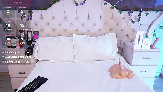 AmberGreyy  online show from 04.18.26