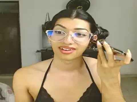 engielphoenis14 online show from 01.19.25