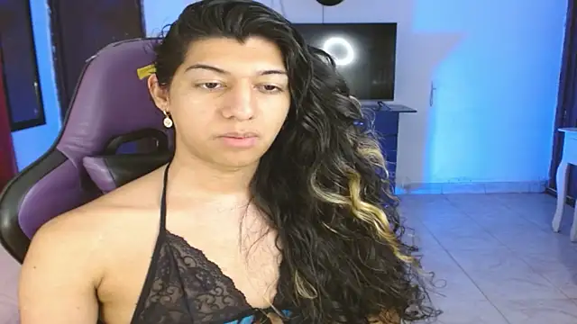 engielphoenis14 online show from 02.05.26