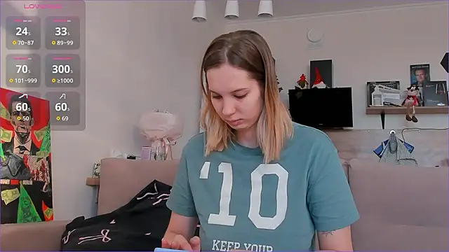 Girl alone home online show from 03.06.26