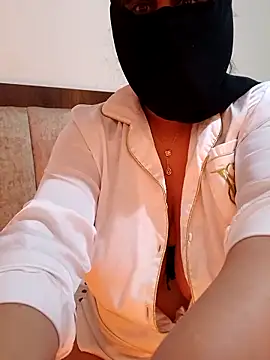 Saakoora online show from 04.18.26