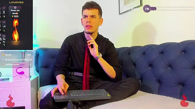 Snapshot of BRAYHAMBROWN chatting on 02.18.25 BRAYHAMBROWN online show from 02.18.25