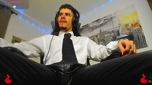 Snapshot of BRAYHAMBROWN chatting on 09.13.25 BRAYHAMBROWN online show from 09.13.25
