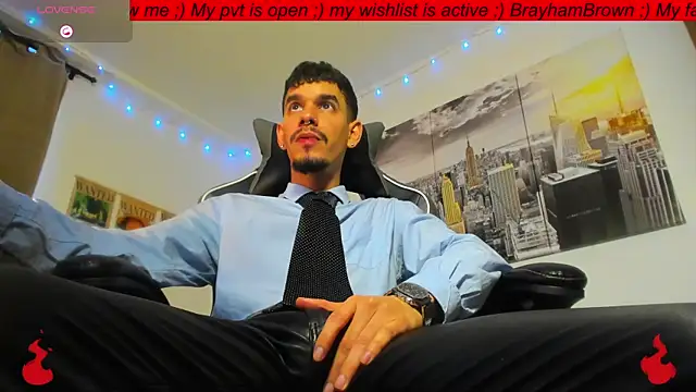 Snapshot of BRAYHAMBROWN chatting on 09.15.25 BRAYHAMBROWN online show from 09.15.25