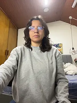 karlamorris  online show from 03.06.26