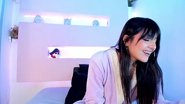 Sophy SmileSweet online show from 02.18.25