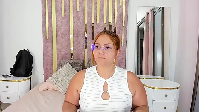 Snapshot of LeahxBarker chatting on 01.20.25 LeahxBarker online show from 01.20.25