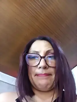 Veronica Jacobss online show from 02.16.25