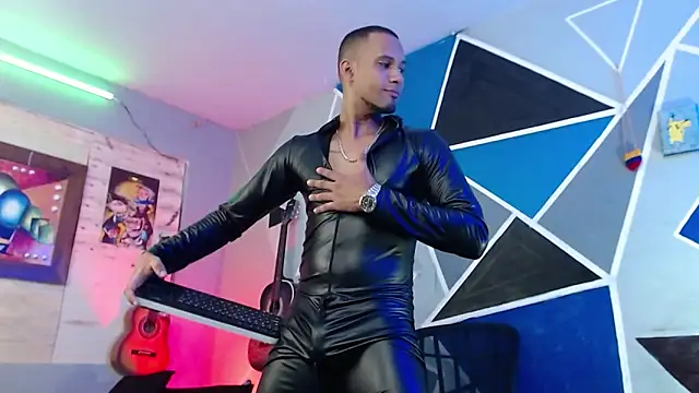 MagnusFrost online show from 12.23.25