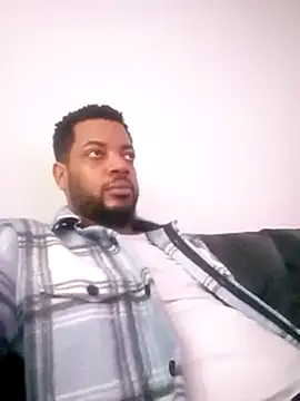 Snapshot of MrPresident_P chatting on 03.18.25 MrPresident P online show from 03.18.25