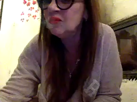 Snapshot of gildamilf chatting on 01.02.25 gildamilf online show from 01.02.25