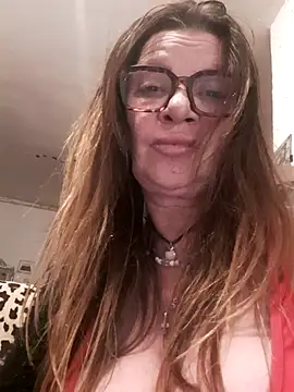 gildamilf online show from 11.22.25