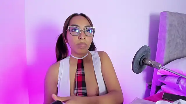 Snapshot of Leticia_brownn1 chatting on 03.02.26 Leticia brownn1 online show from 03.02.26