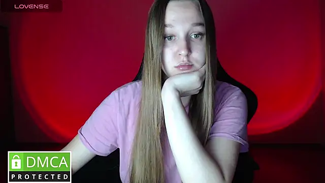 Snapshot of asela_dioli chatting on 10.18.25 asela dioli online show from 10.18.25