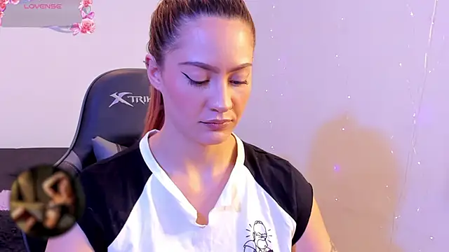 Amypond   online show from 10.07.25