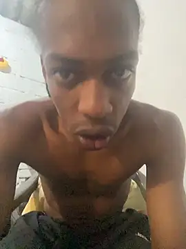 Larry-n-clouds online show from 01.10.26