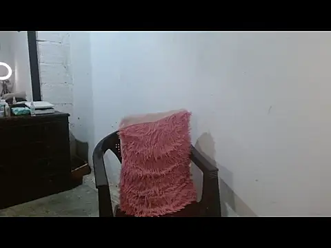 Larry-n-clouds online show from 06.06.26