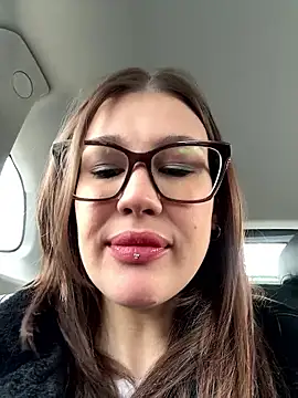 RinaCat online show from 10.26.25