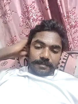 Snapshot of TamizhanKishwin7 chatting on 10.25.25 TamizhanKishwin7 online show from 10.25.25