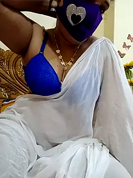 Snapshot of Ameera19 chatting on 02.16.25 Ameera19 online show from 02.16.25