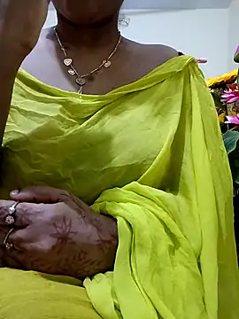 Snapshot of Ameera19 chatting on 02.22.25 Ameera19 online show from 02.22.25