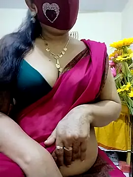 Snapshot of Ameera19 chatting on 02.23.25 Ameera19 online show from 02.23.25