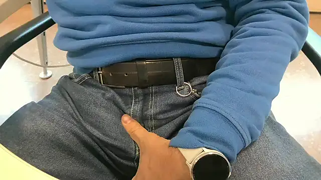 alessandroman2114 online show from 01.09.26