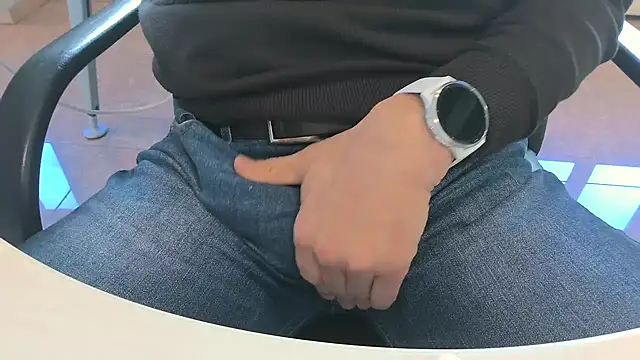 alessandroman2114 online show from 03.30.26