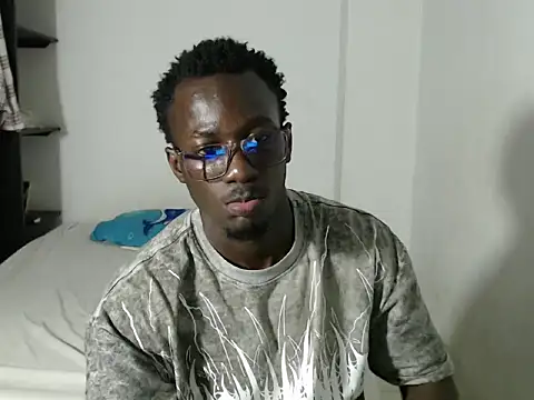  Lowmaypalacios online show from 03.23.26